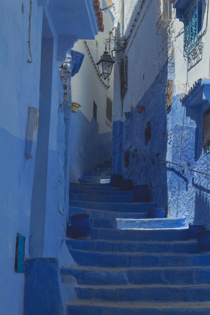 Morocco-Chefchaouen-bluestairs