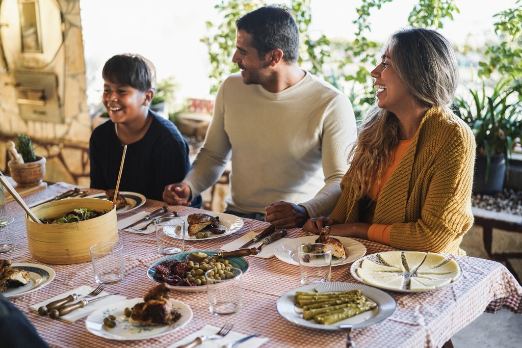 Argentina group eating